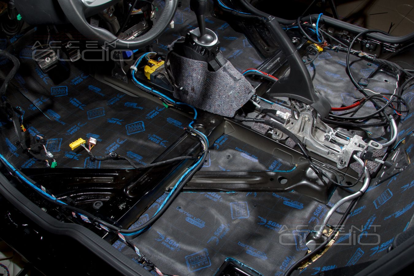 Шумоизоляция Smart Fortwo – просто надо сделать …