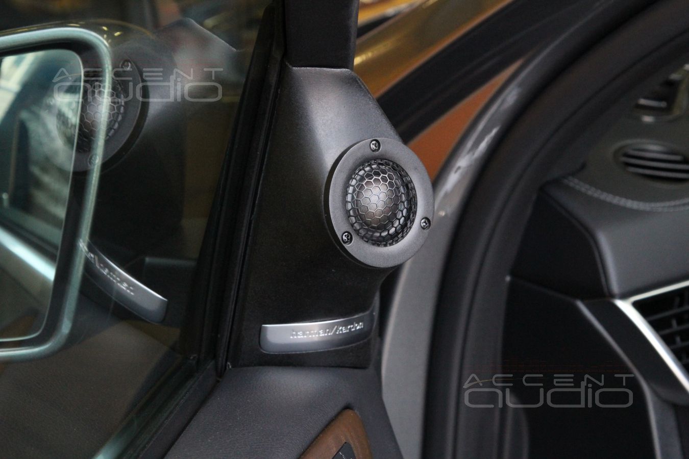 Mercedes-Benz GLE Coupe на компонентах ScanSpeak