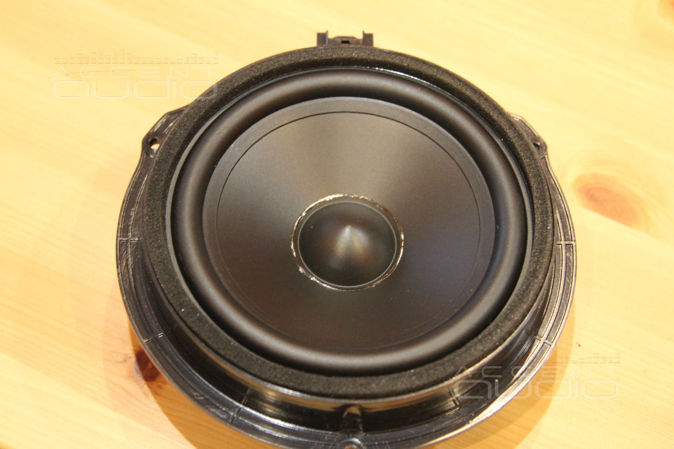 Золотой стандарт в новом RangeRover Evoque