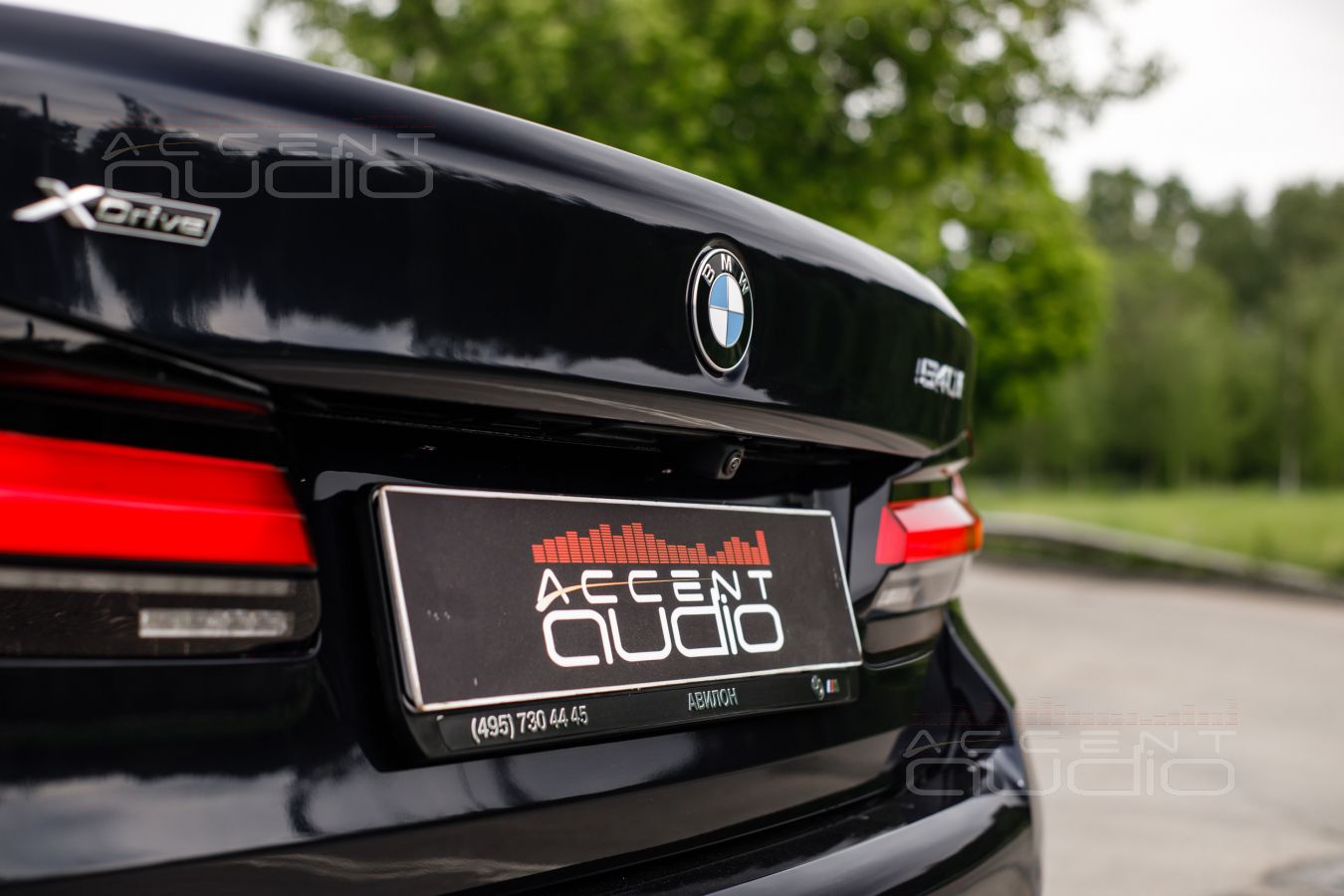 Как работает и звучит премиальная аудиосистема в новом BMW 5 серии