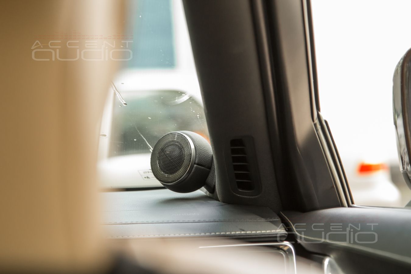 Новый стиль, новое решение, новая эффективность: размещение твитеров Brax в Volvo