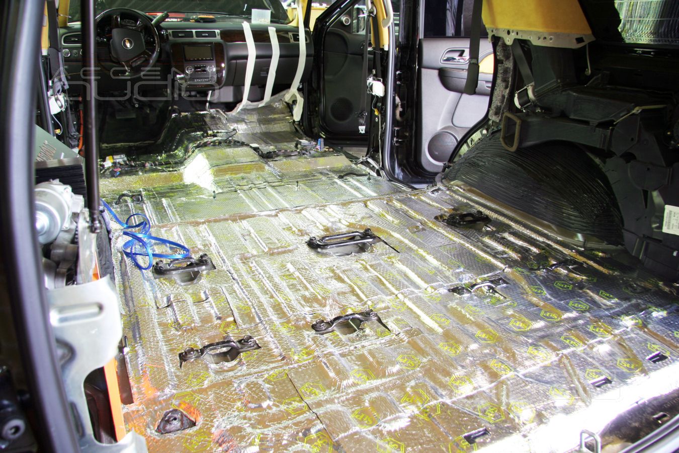 Шумоизоляция пола ( в фотографиях )