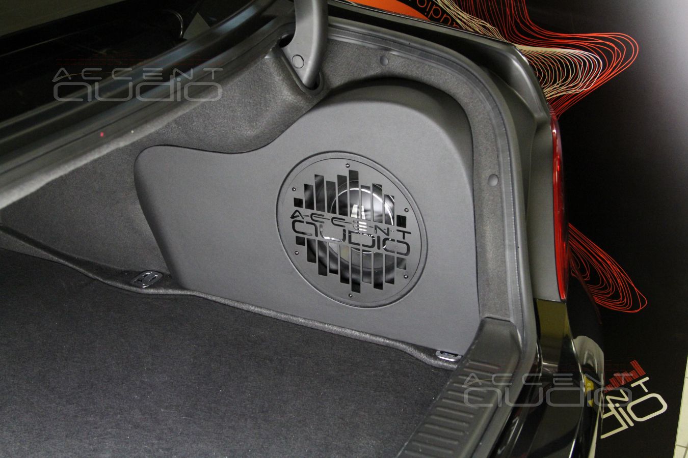 Его величество – сабвуфер JLAudio 10TW3