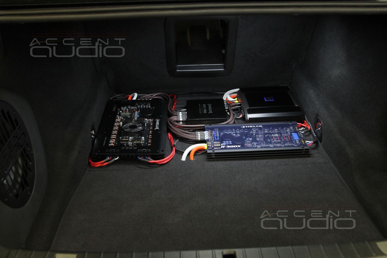Установка усилителей и аудиопроцессора Helix в BMW 730LD