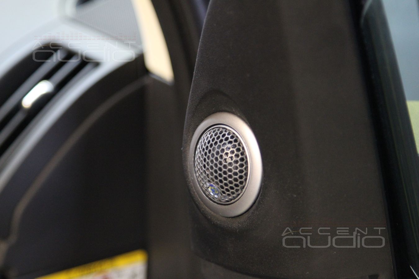 Замена акустики и шумоизоляция для Freelander 2