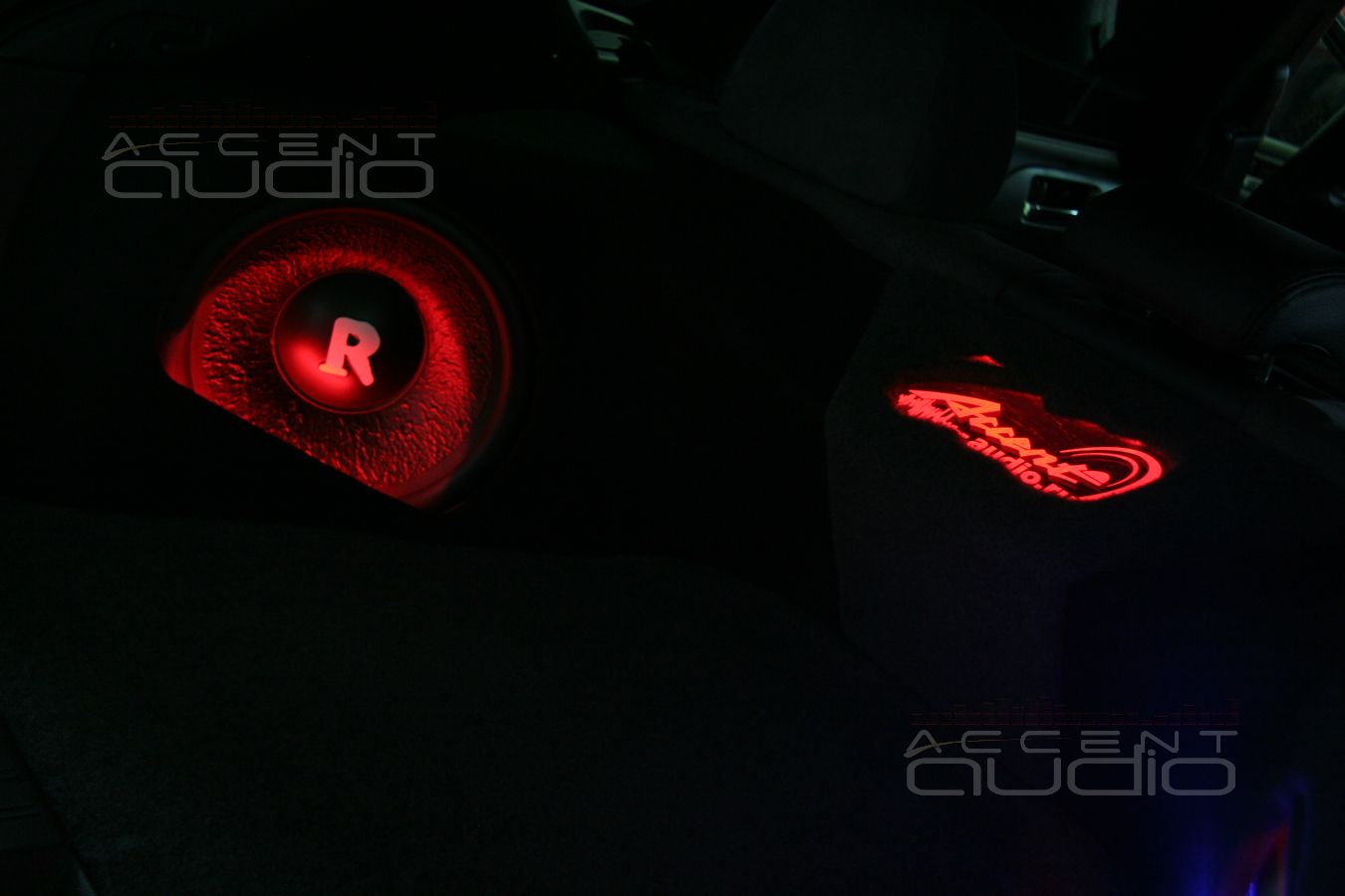 Subaru WRX STI: займите весь багажник пожалуйста !