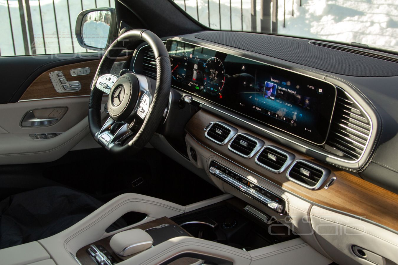 НЕ Бурмистр, а роскошный звук в Mercedes-Benz GLE