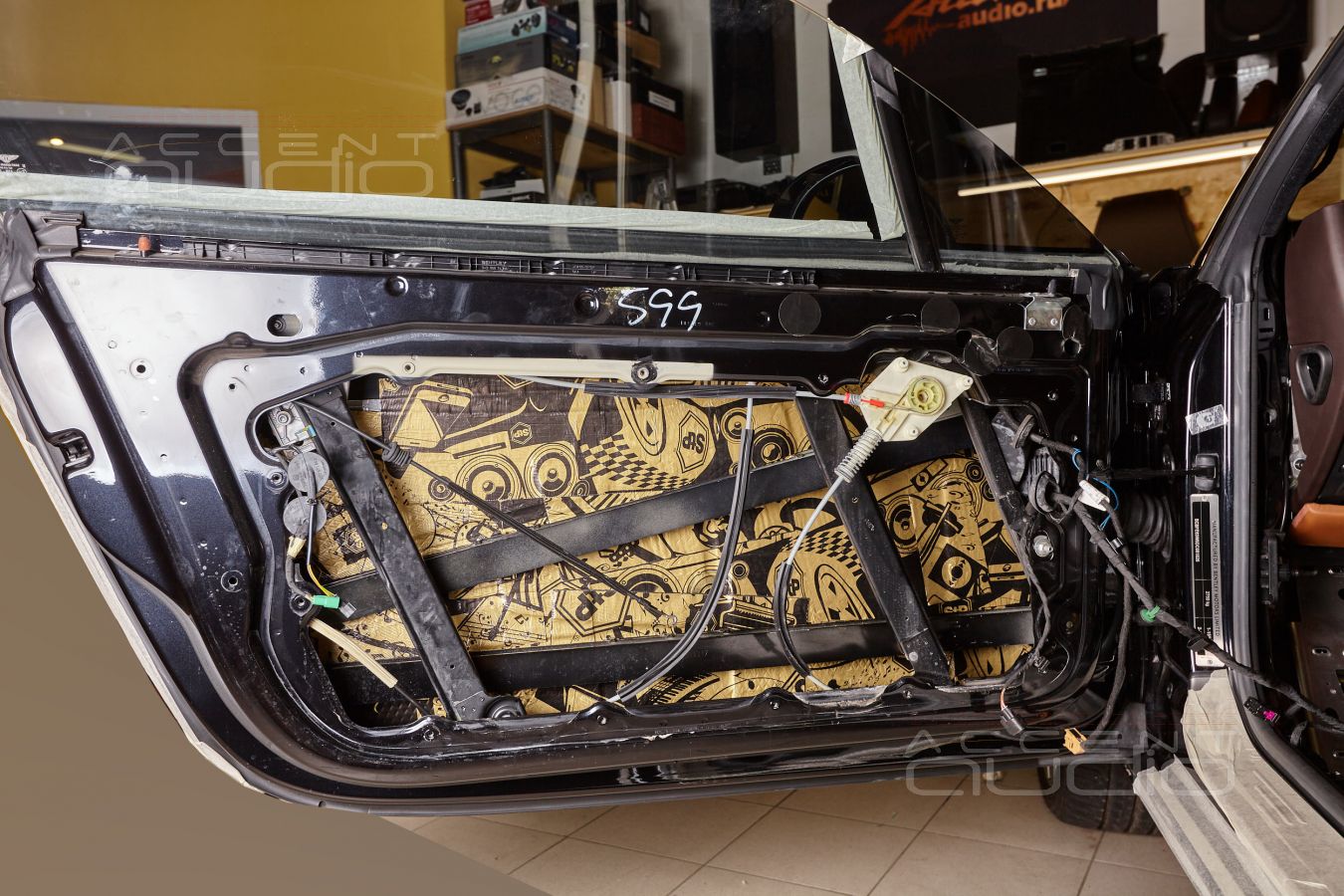 Аудиоподготовка Bentley Continental GT и некоторые технические нюансы