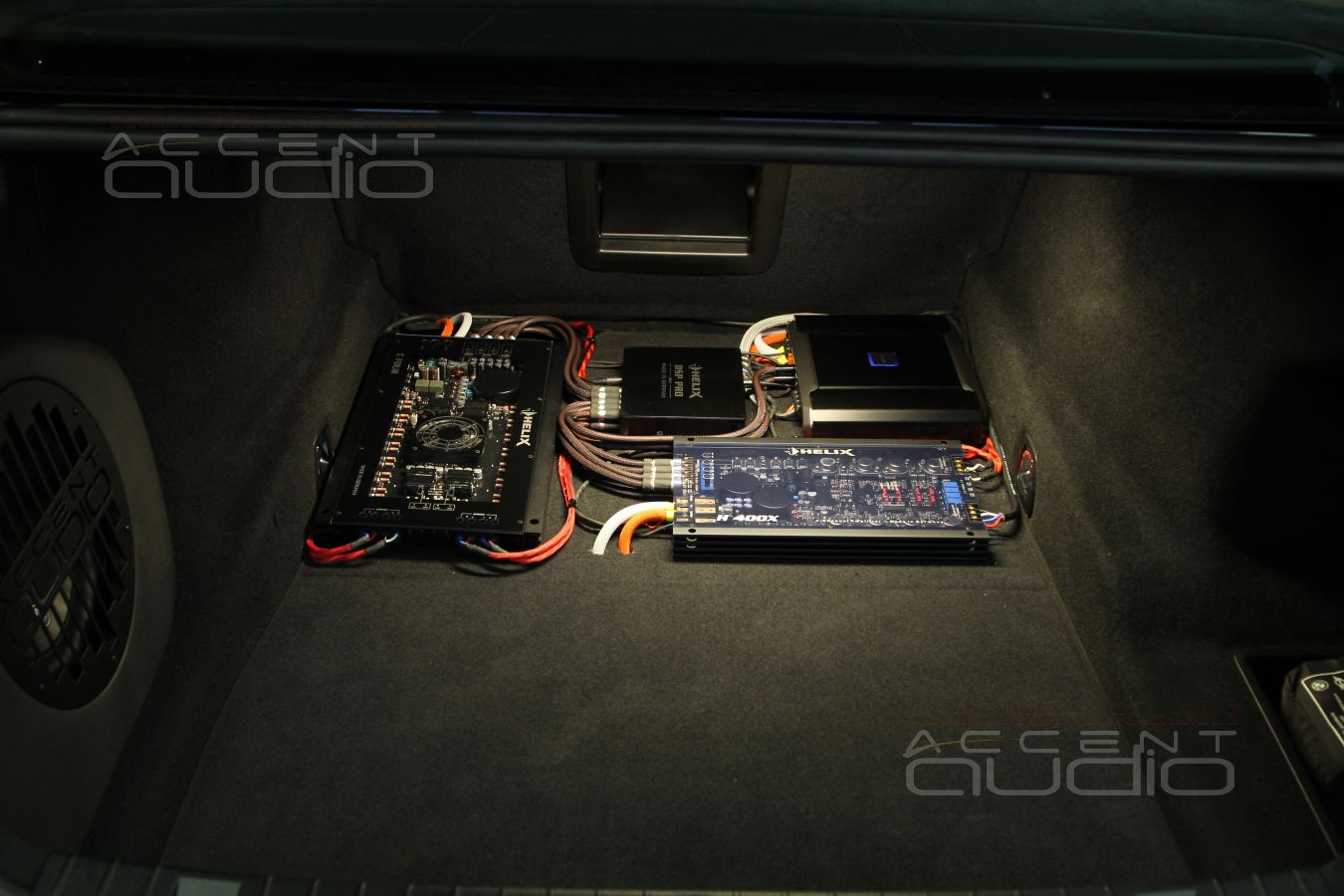 Установка усилителей и аудиопроцессора Helix в BMW 730LD