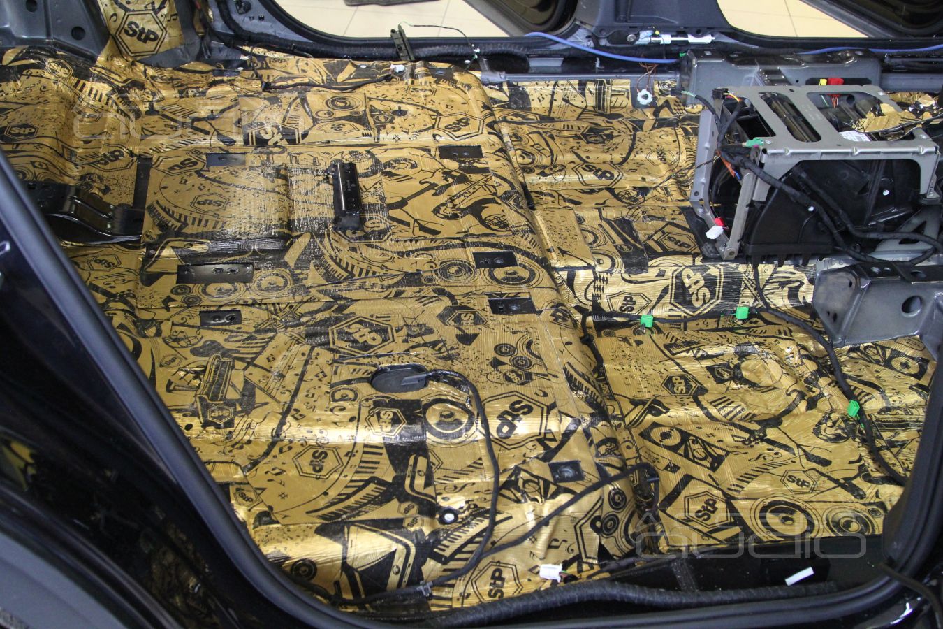 Коротко о шумоизоляции Volkswagen Teramont