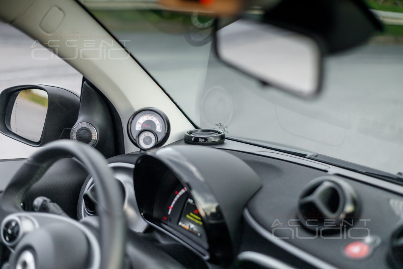 Интеграция: установка среднечастотных динамиков Brax ML3 в Smart Fortwo 