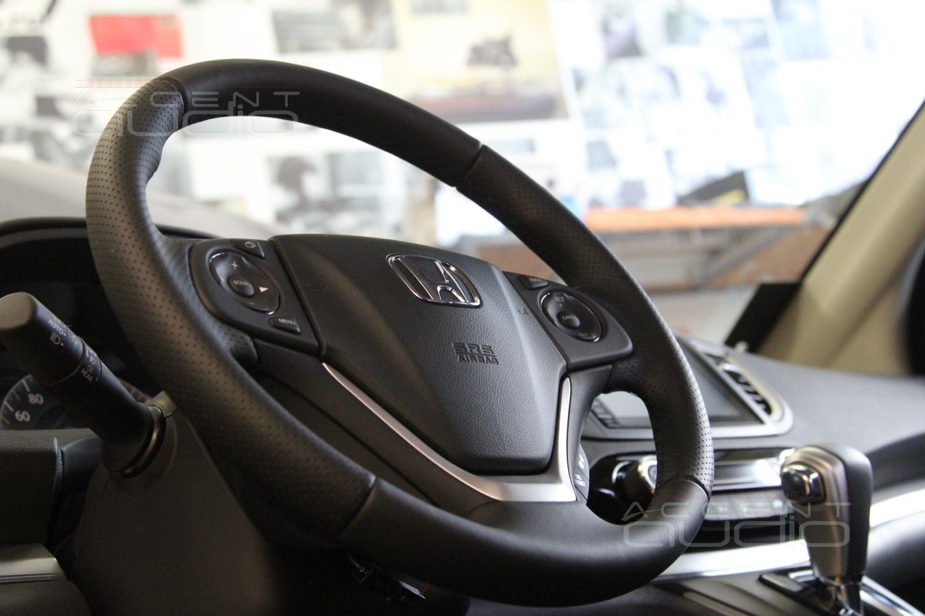 Перетяжка руля автомобиля. Как это выглядит.