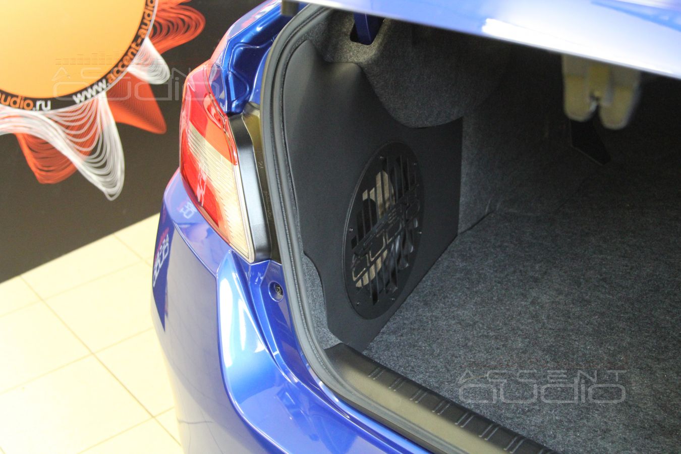 Без сабвуфера – не WRX !