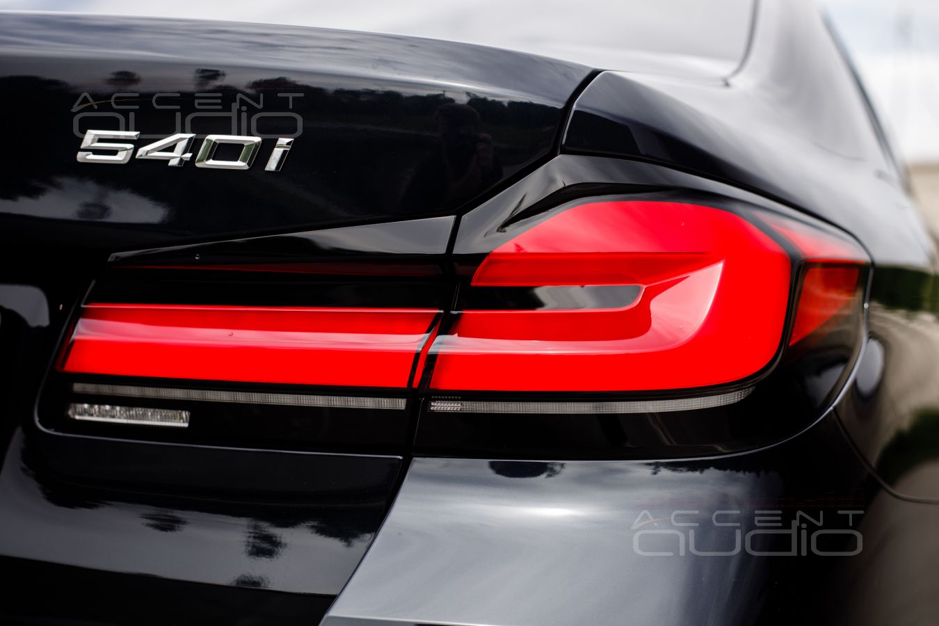 Как работает и звучит премиальная аудиосистема в новом BMW 5 серии