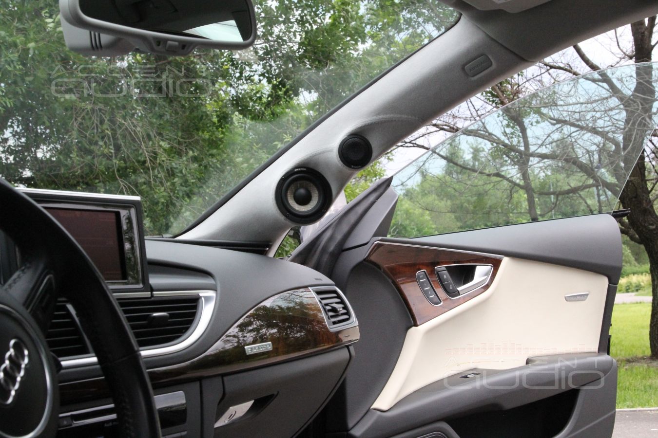 Установка трехкомпонентной акустики в Audi A7