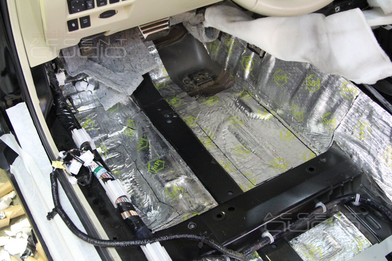 Шумоизоляция Infiniti FX35