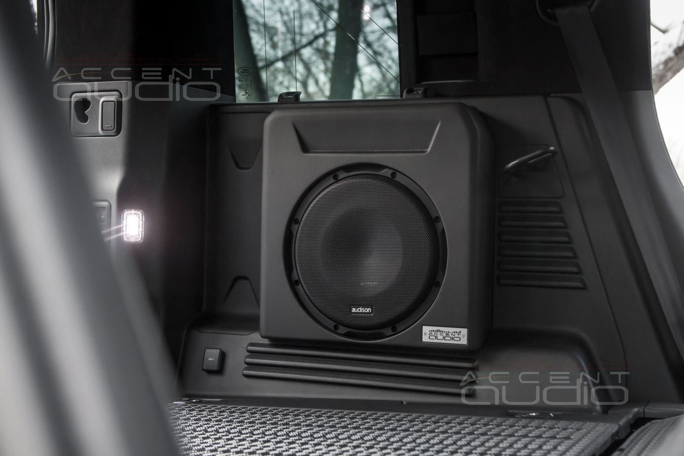 Сабвуфер в стиле Defender – полная интеграция и максимальная эффективность