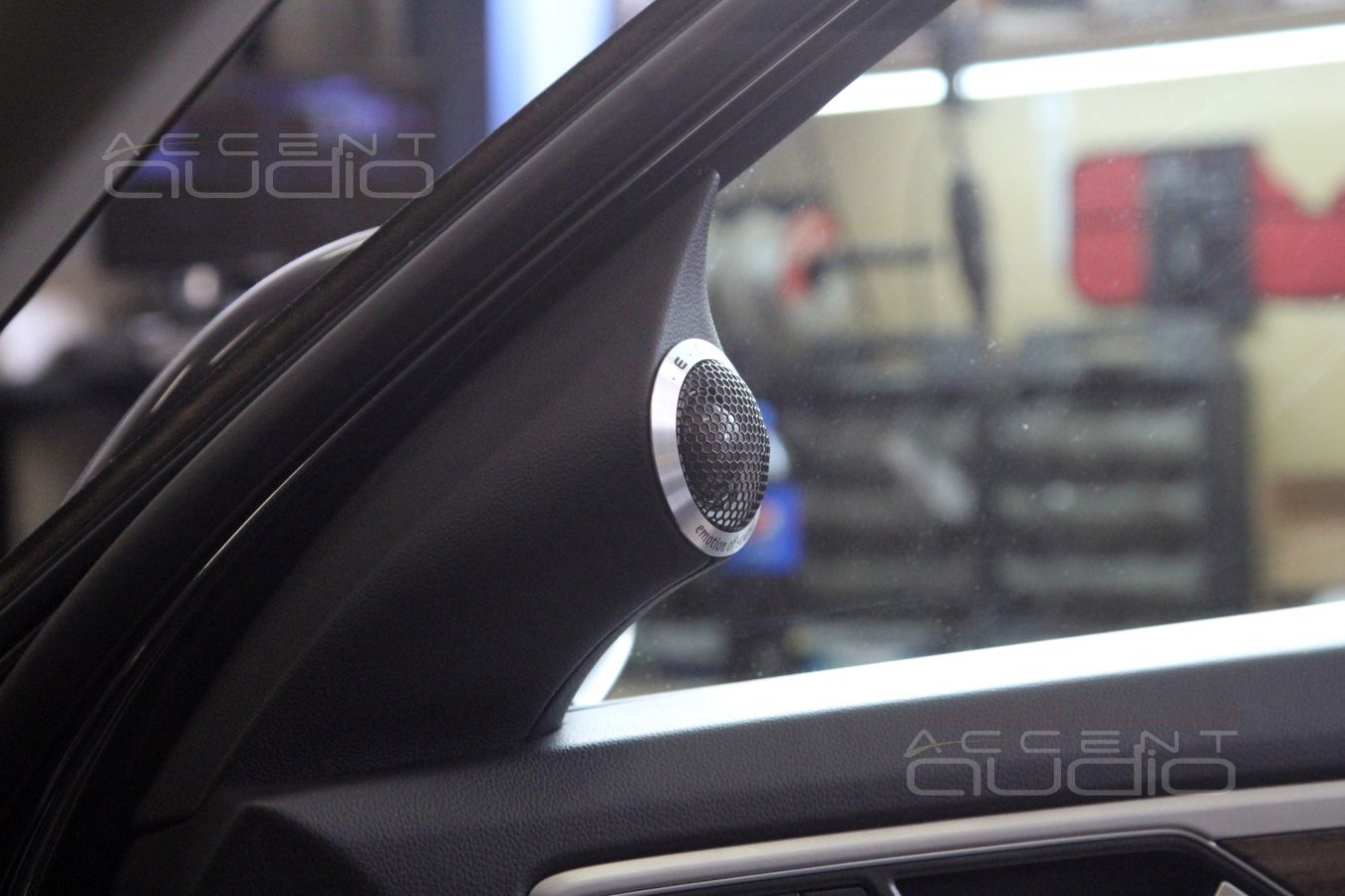 Новая акустика для Teramont: подиумы под твитеры E.O.S