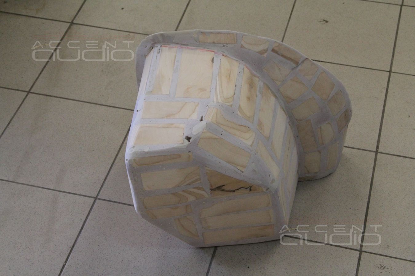 Сабвуфер в Porshe Macan - процесс изготовления