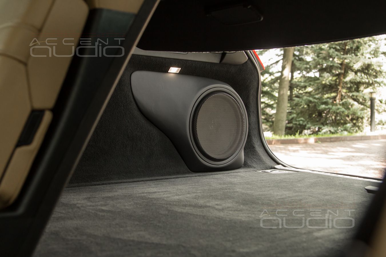 Новый, оригинальный, деревянный, стильный, компактный сабвуфер для Volvo V90 Cross Country