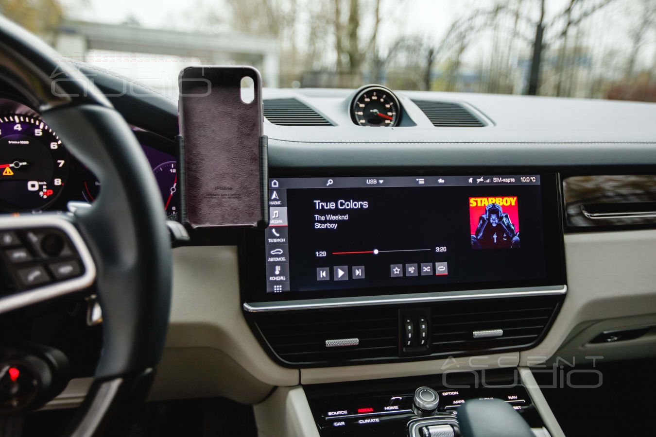 Крепление смартфона в Porsche Cayenne Coupe и его небольшой анонс