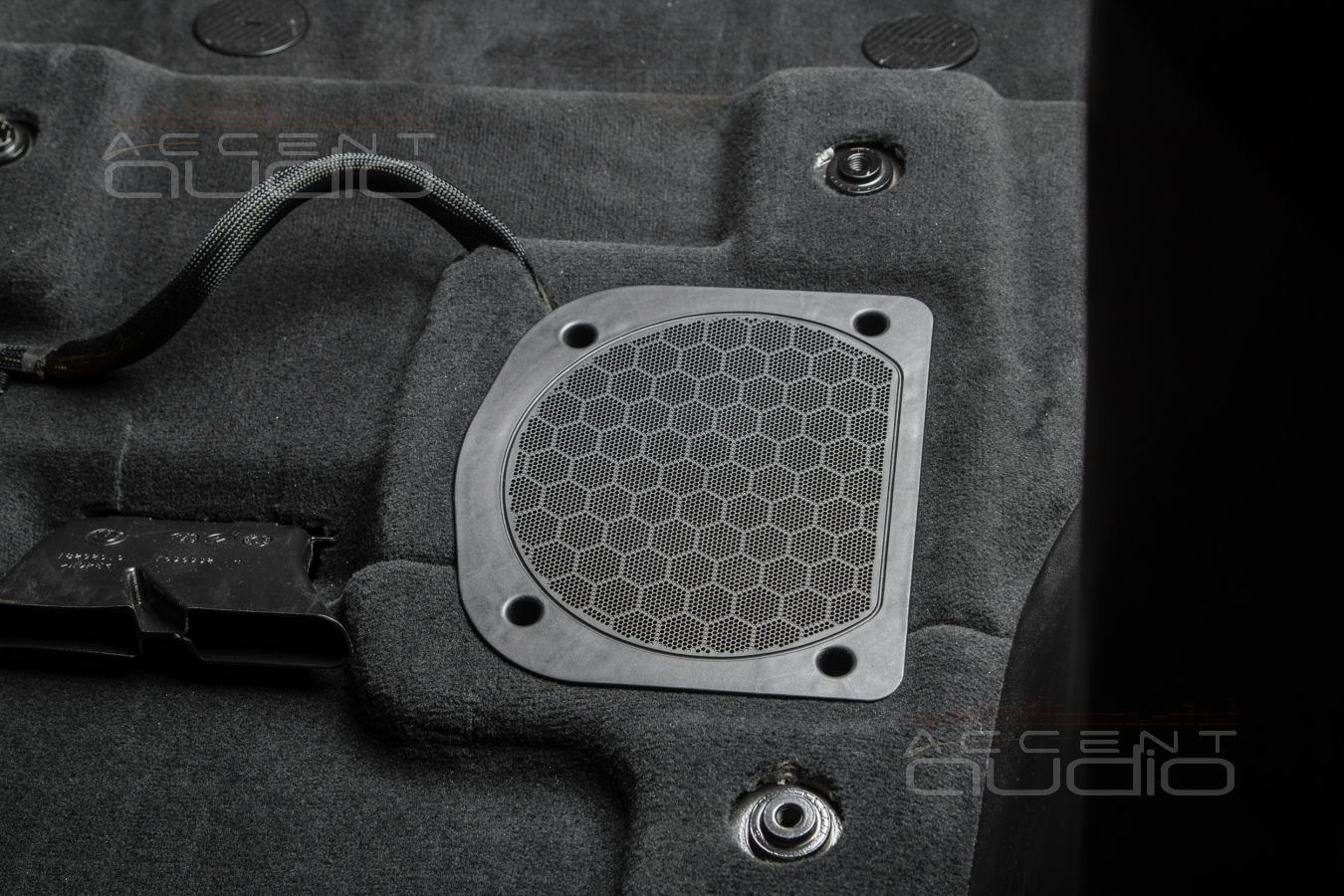 Focal ISUB BMW4 штатно для нового BMW X5