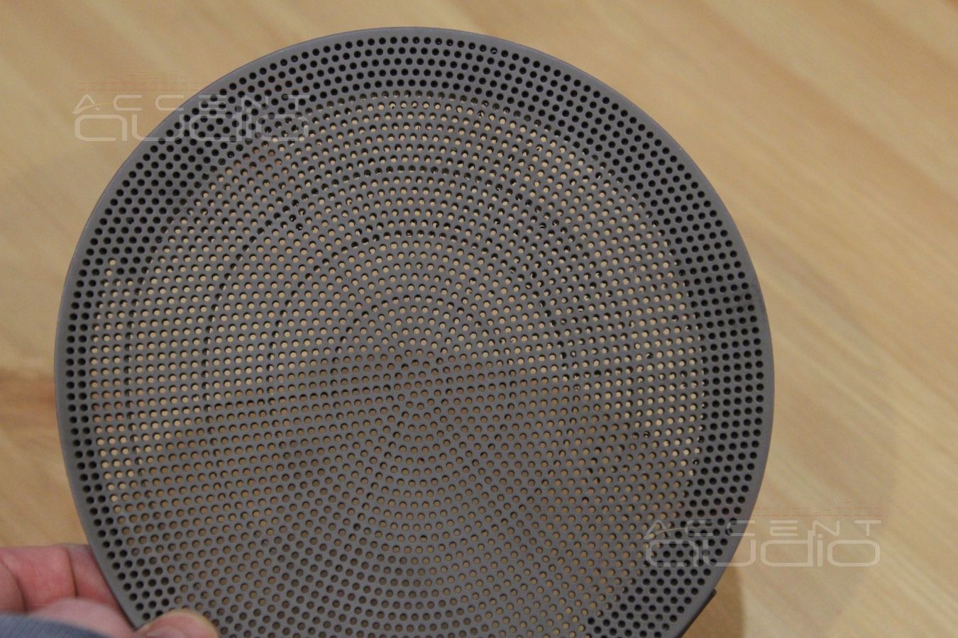 Установка акустики Focal Performance в Nissan 350Z: модернизация сеток