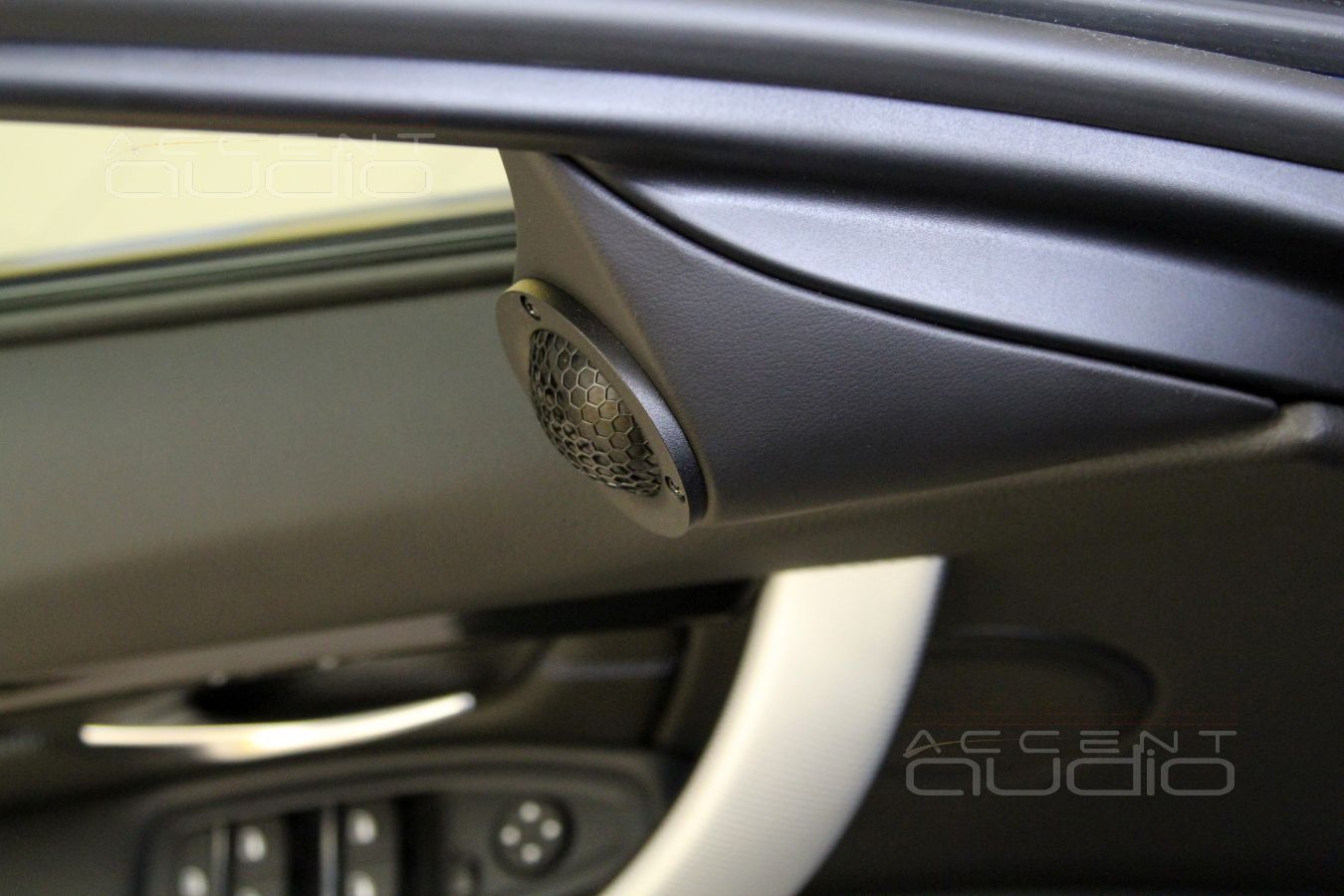 Установка пищалок (твитеров) ScanSpeak D3004\602000