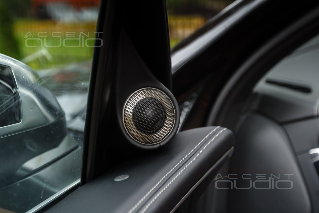 Новые твитеры Brax ML1 в Audi SQ7 – лучше, чем штатно