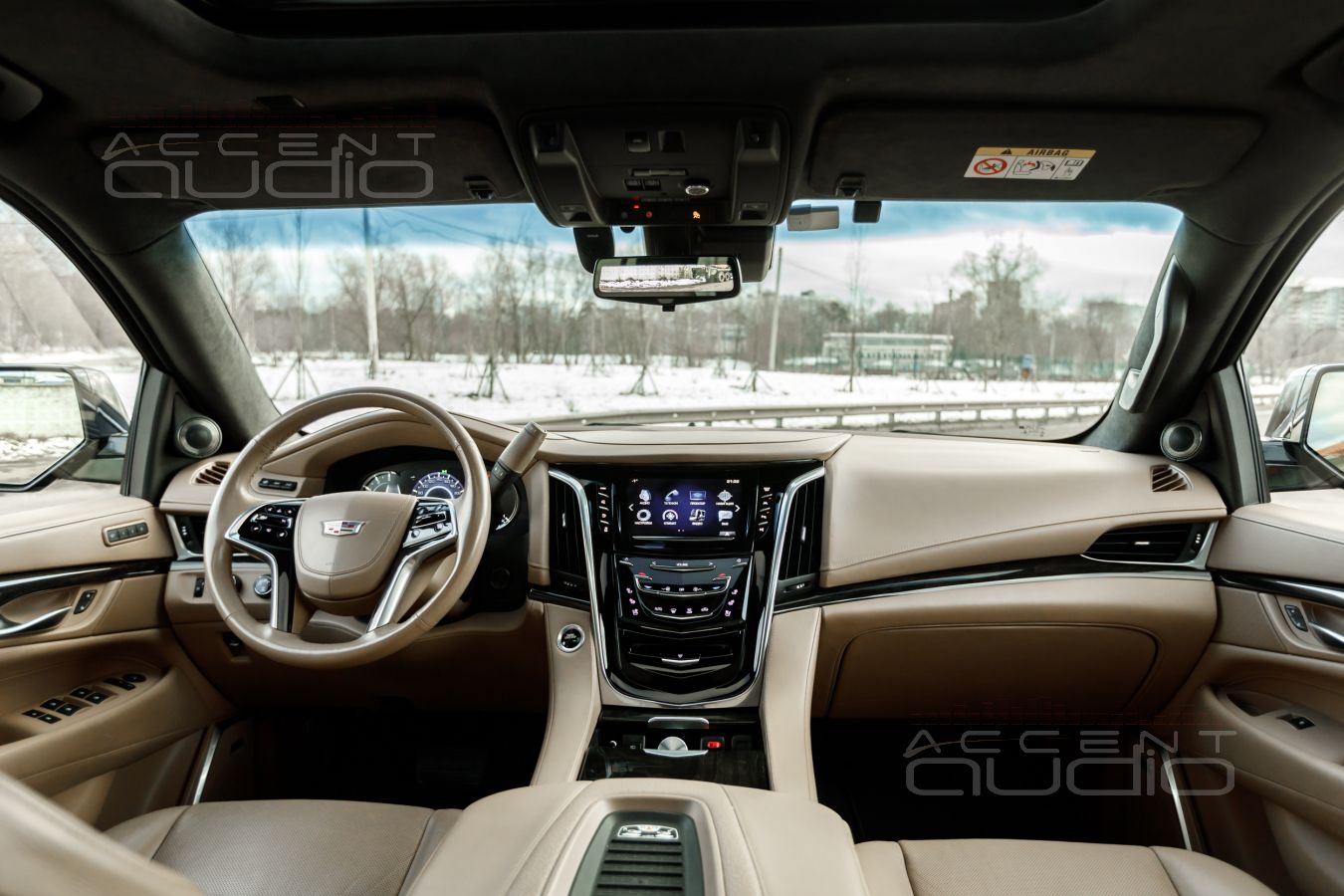 Элегантнее штатного, но штатное размещение новых пищалок Brax ML1 в Cadillac Escalade