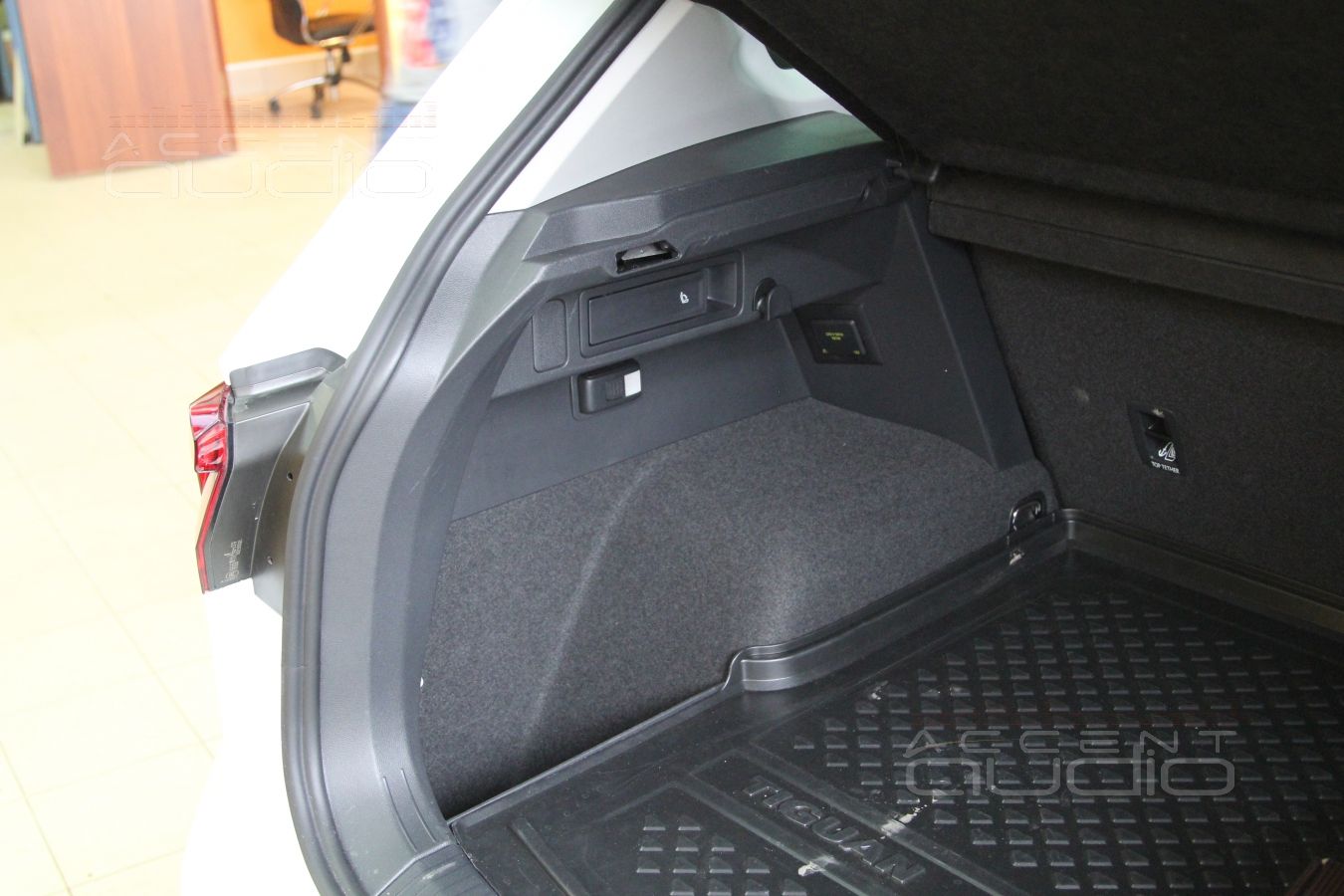 Разбираем новый Volkswagen Tiguan 2017: багажный отсек