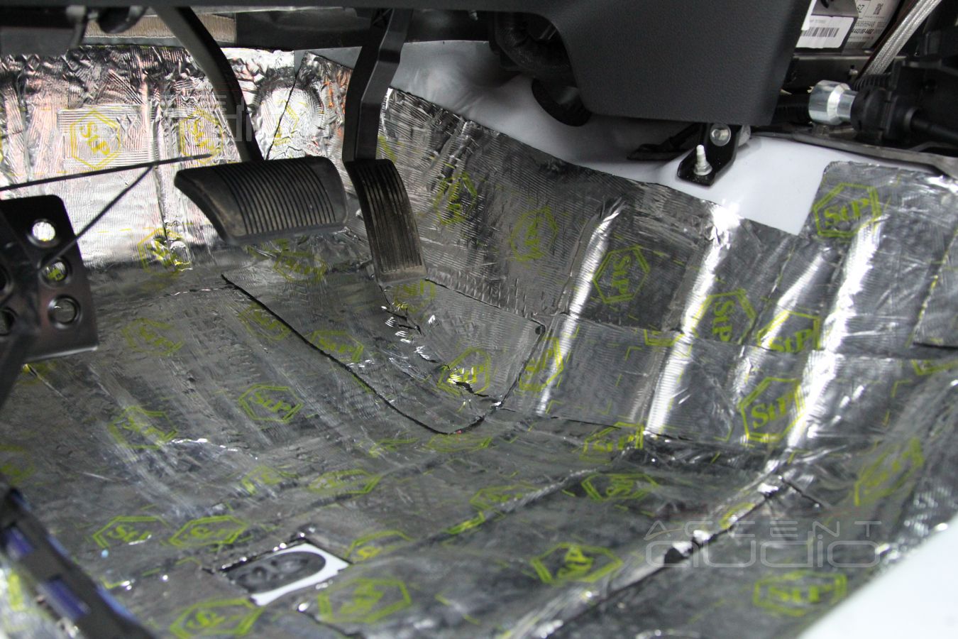 Шумоизоляция Jeep Wrangler