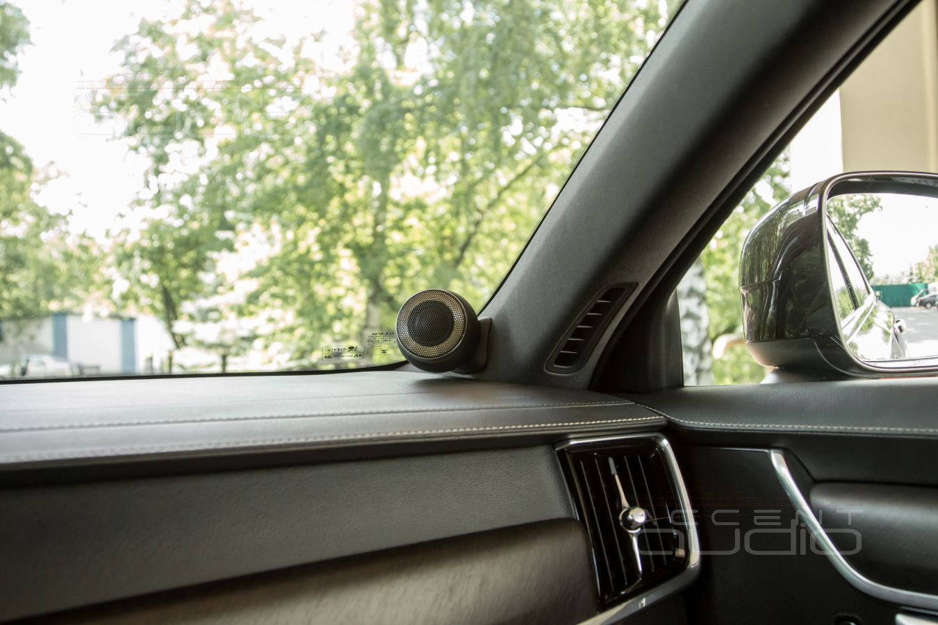 Новый стиль, новое решение, новая эффективность: размещение твитеров Brax в Volvo