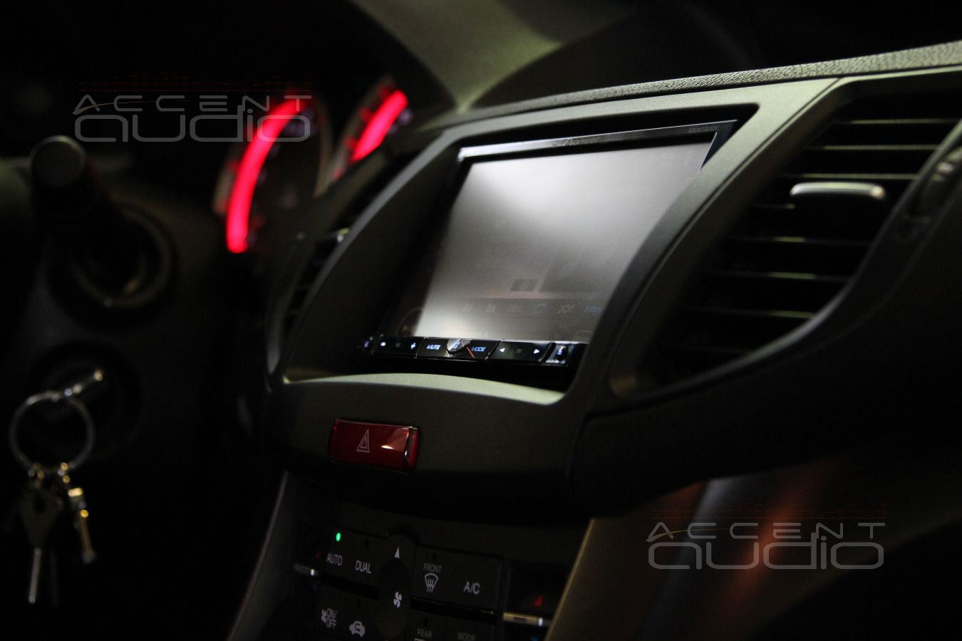 Установка магнитолы Pioneer AVH-P8400BT