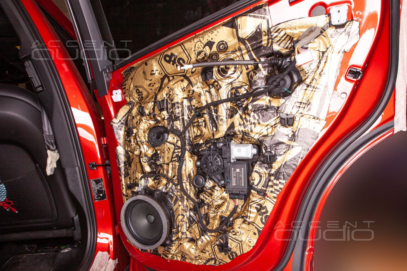 О шумоизоляции Volvo XC60