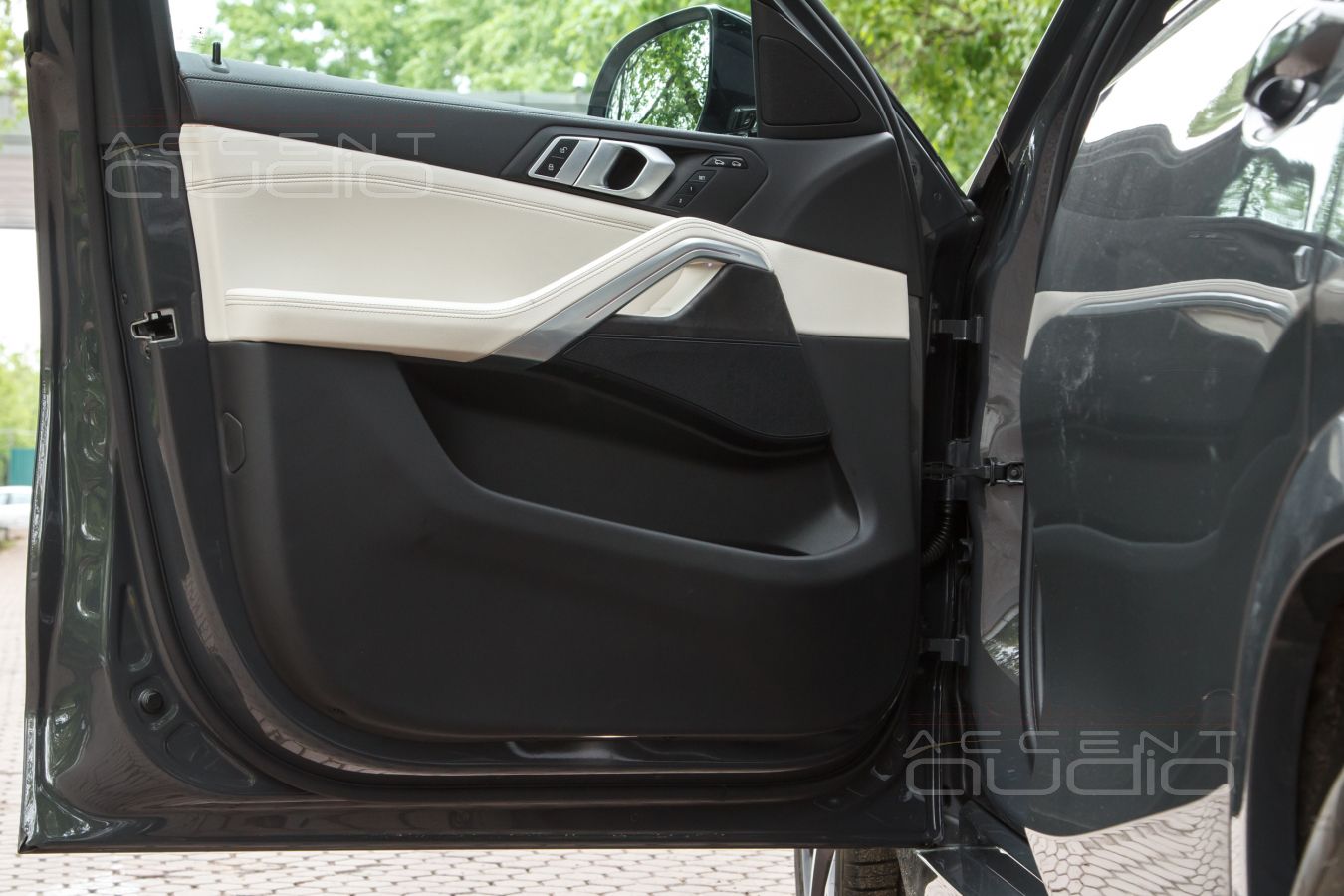 Установка ESB Audio BMW Front 100 в BMW X6 III (G06)