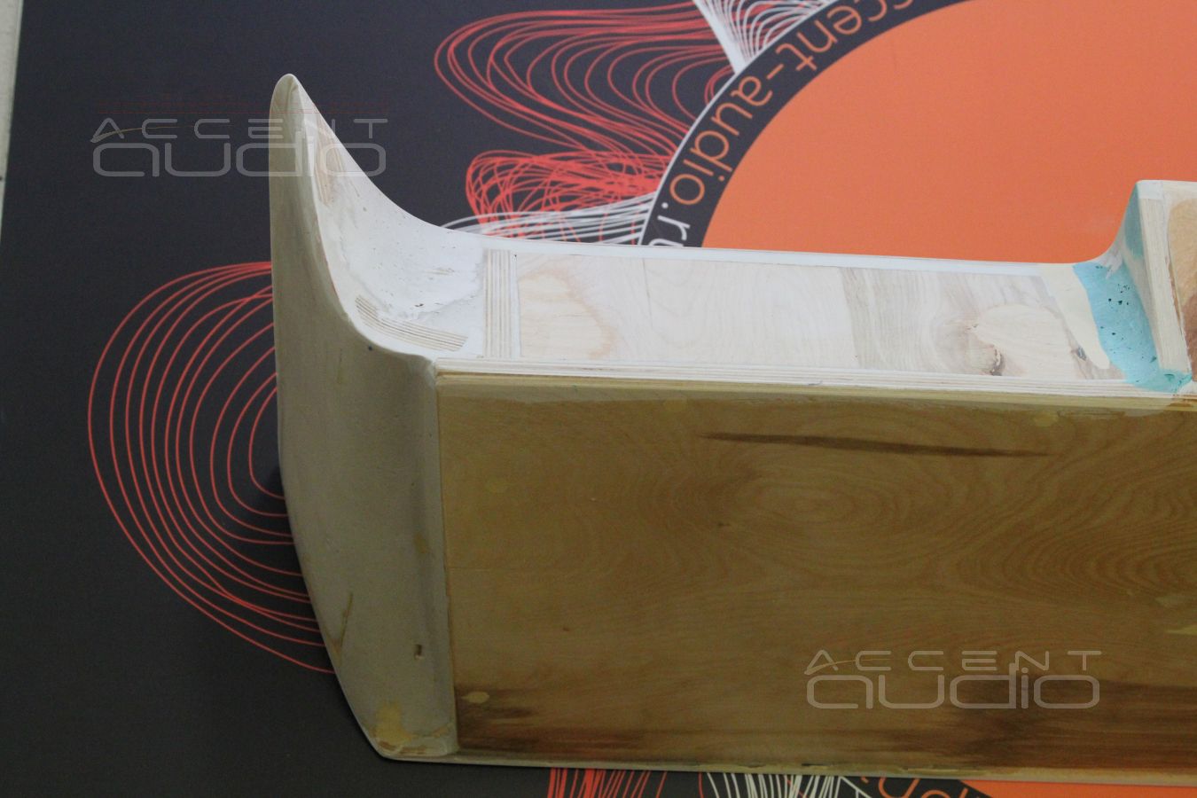 Деревянные крылья – истинное качество настоящего сабвуфера