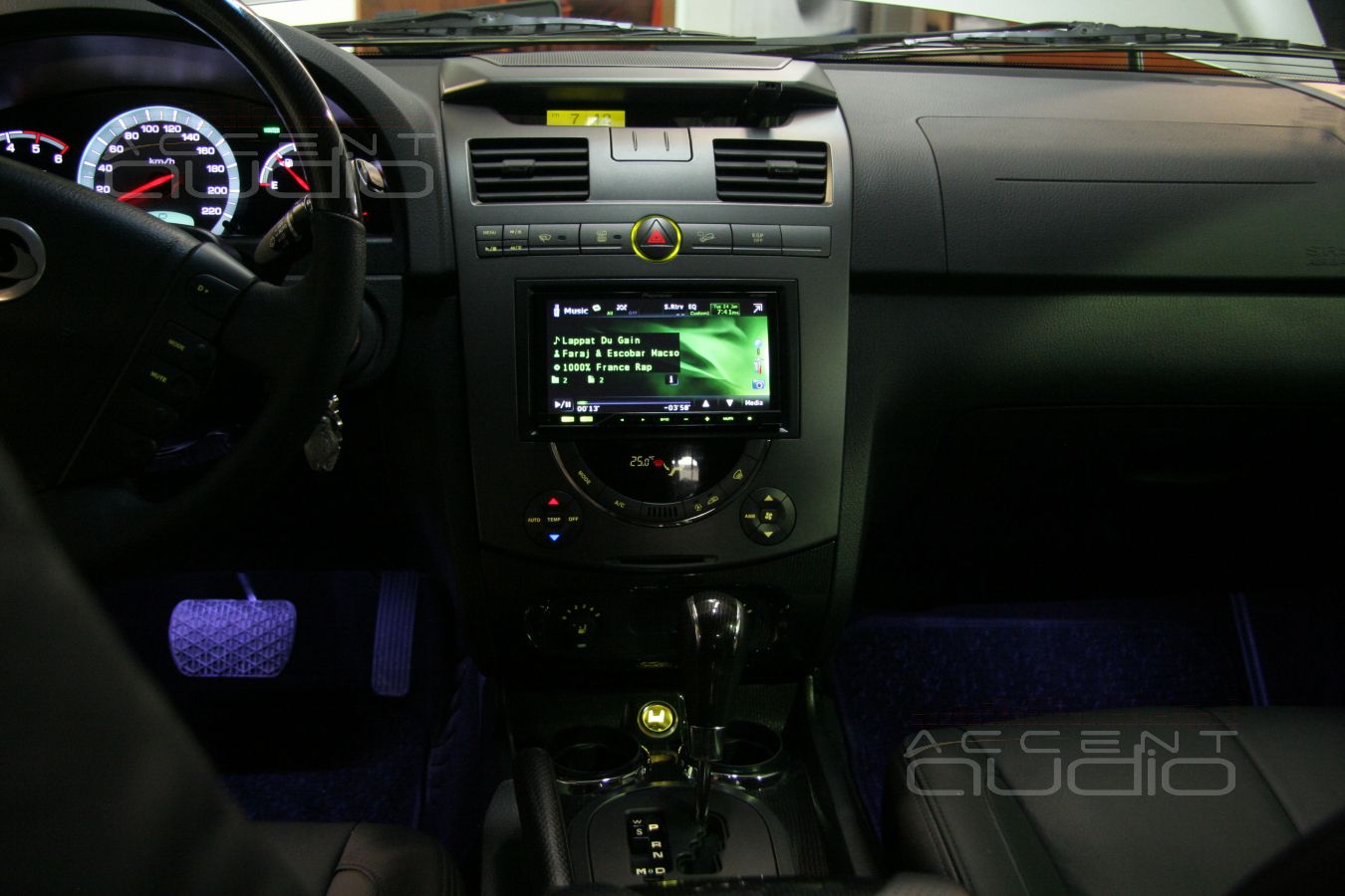 Сабвуфер-трансформер для SsangYong Rexton