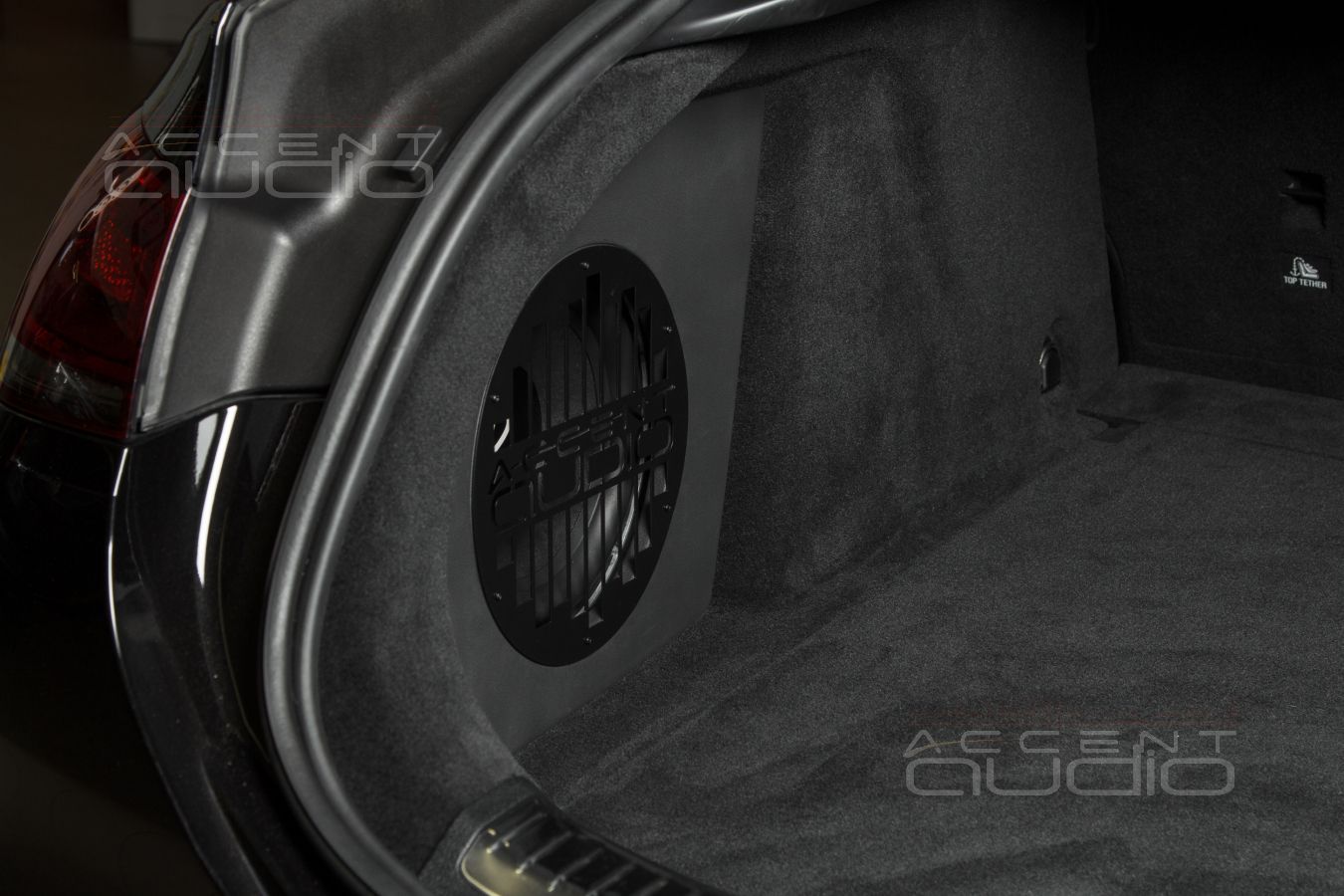 Сабвуфер-стелс и динамик Dego специально для Mercedes-Benz GLE Coupe AMG 53