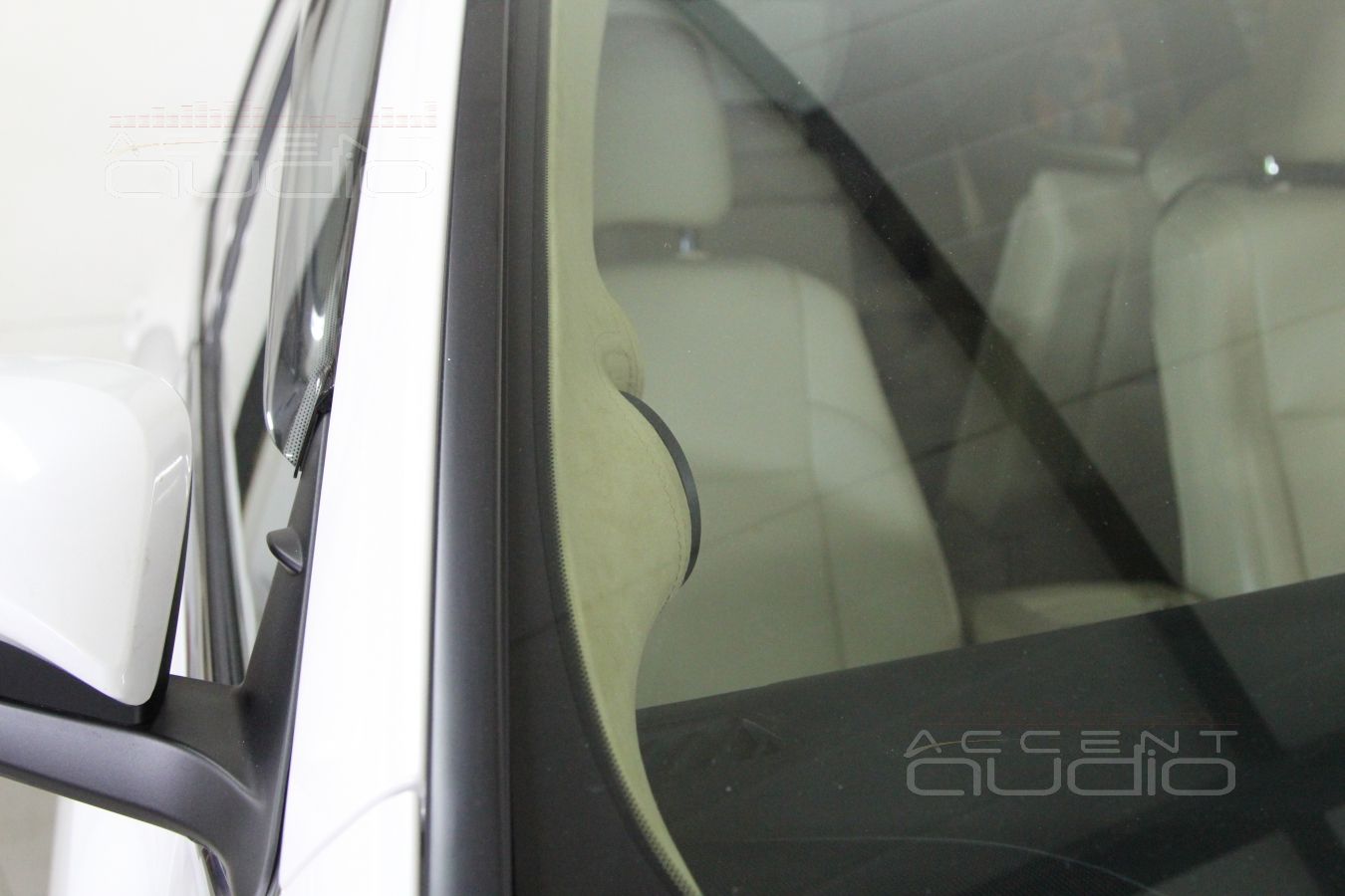 Акустика Morel Elate Titanium 603 в Toyota Highlander