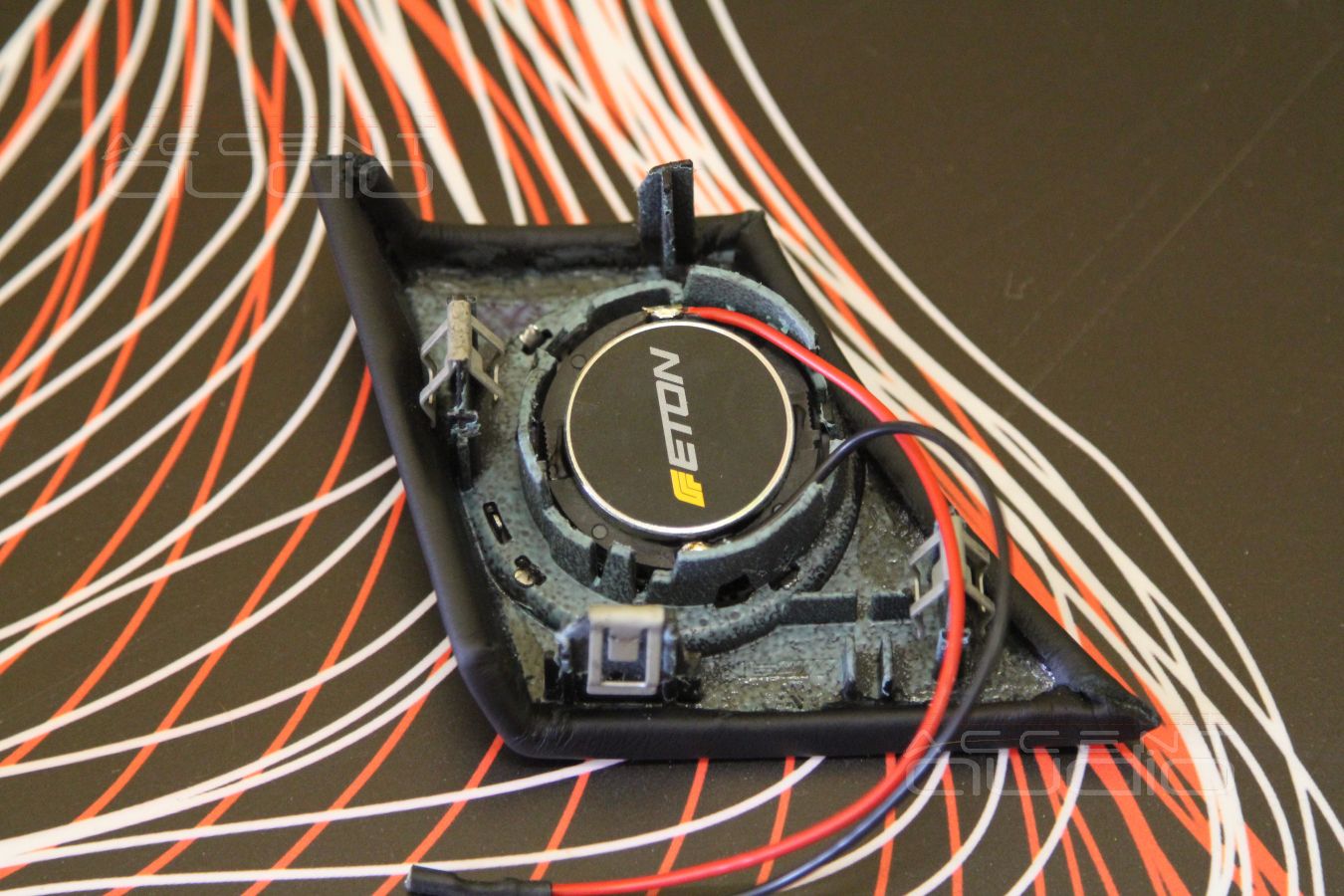 Установка новых твитеров Eton в штатные места Mercedes-Benz GT