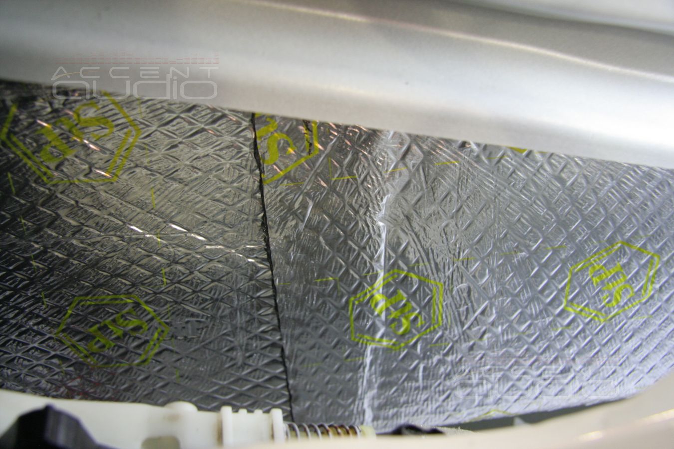 Виброизоляция кузова Jaguar XF