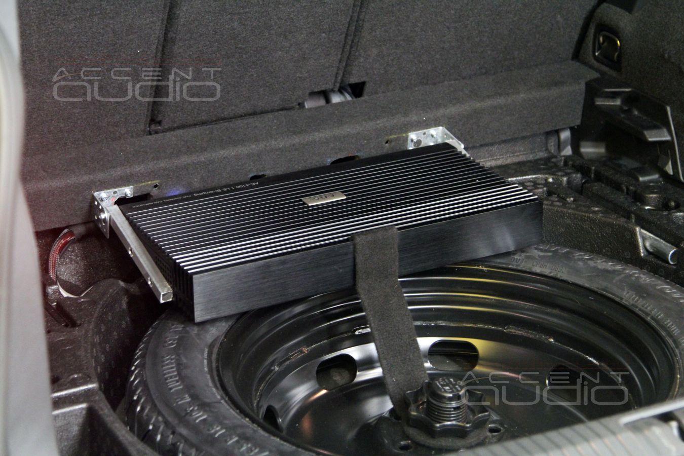 Интеграция пятиканального усилителя E.O.S в новом Volkswagen Tiguan