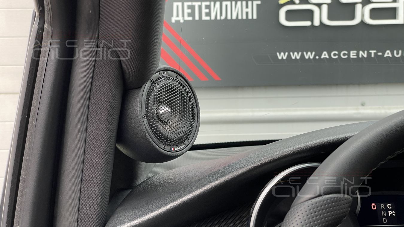 Широкополосное решение от Blam специально для Mercedes V-Class