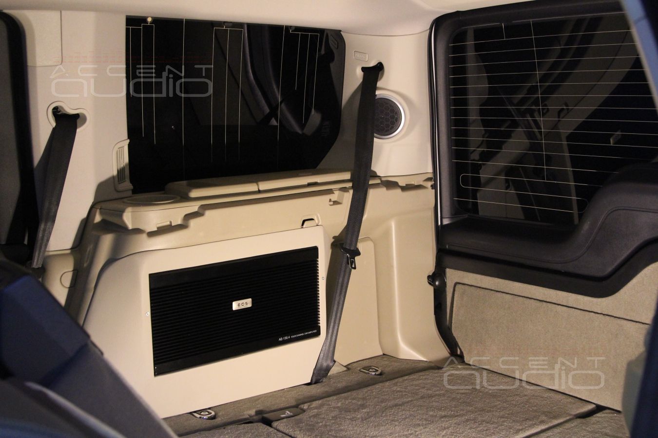 Установка усилителей E.O.S в Range Rover Discovery