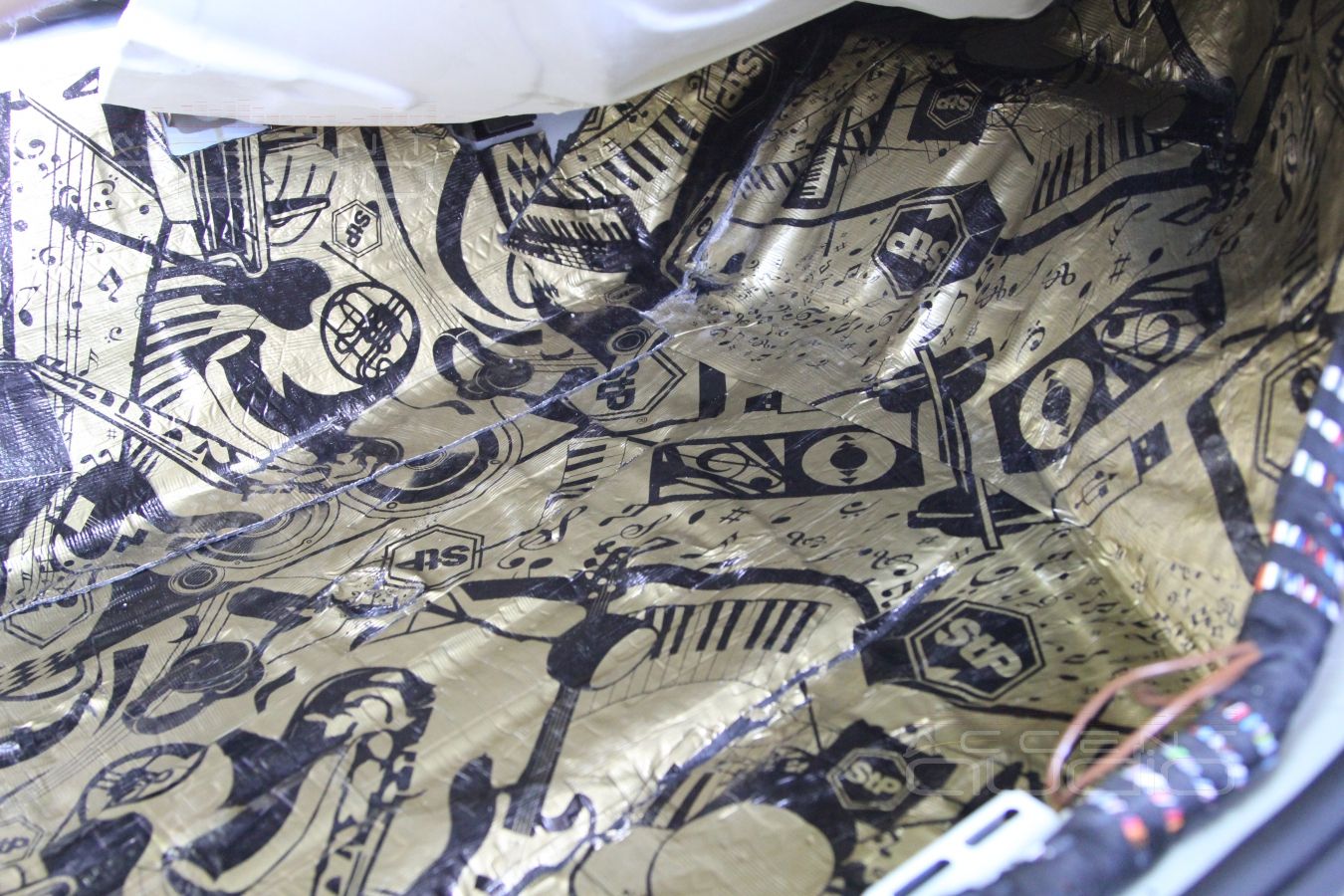 Шумоизоляция Volkswagen Tiguan 2017