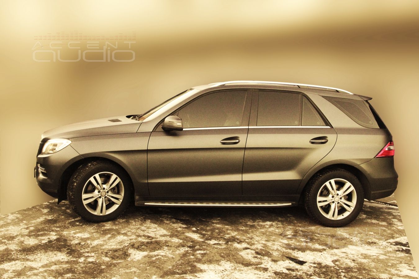 Звук в Mercedes-Benz ML
