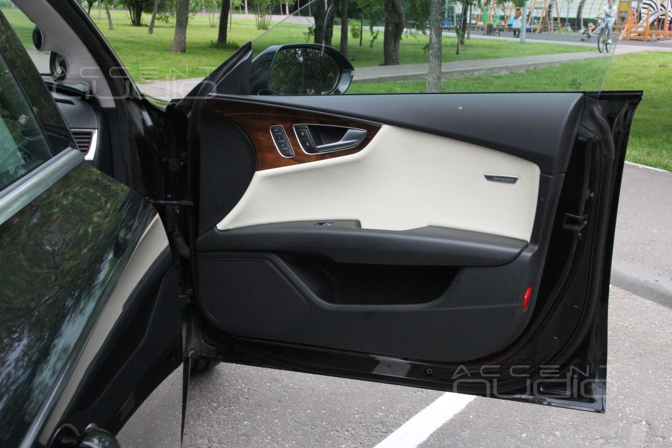 Установка трехкомпонентной акустики в Audi A7