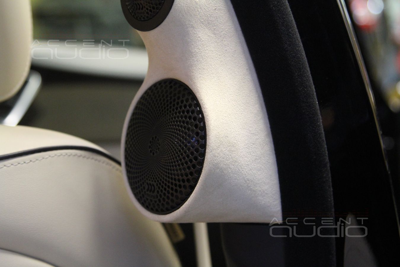 Подиумы в центральные стойки