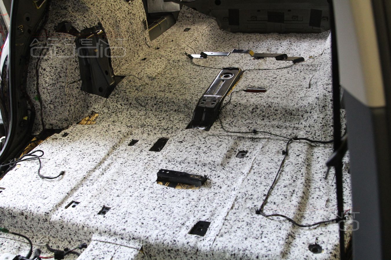 Коротко о шумоизоляции Volkswagen Teramont